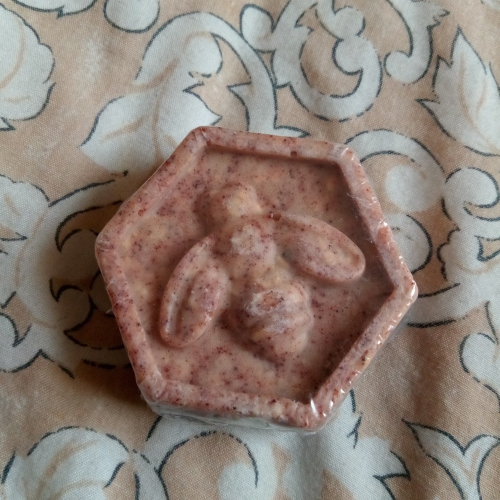 Oatmeal, Brown Sugar, Honey Comb Soaps